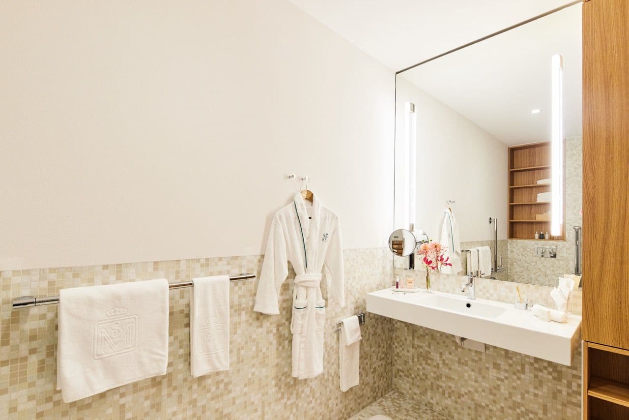 Groß (KSM_6_3_Superior_Zimmer_Geb_L_00972_RGB).jpeg